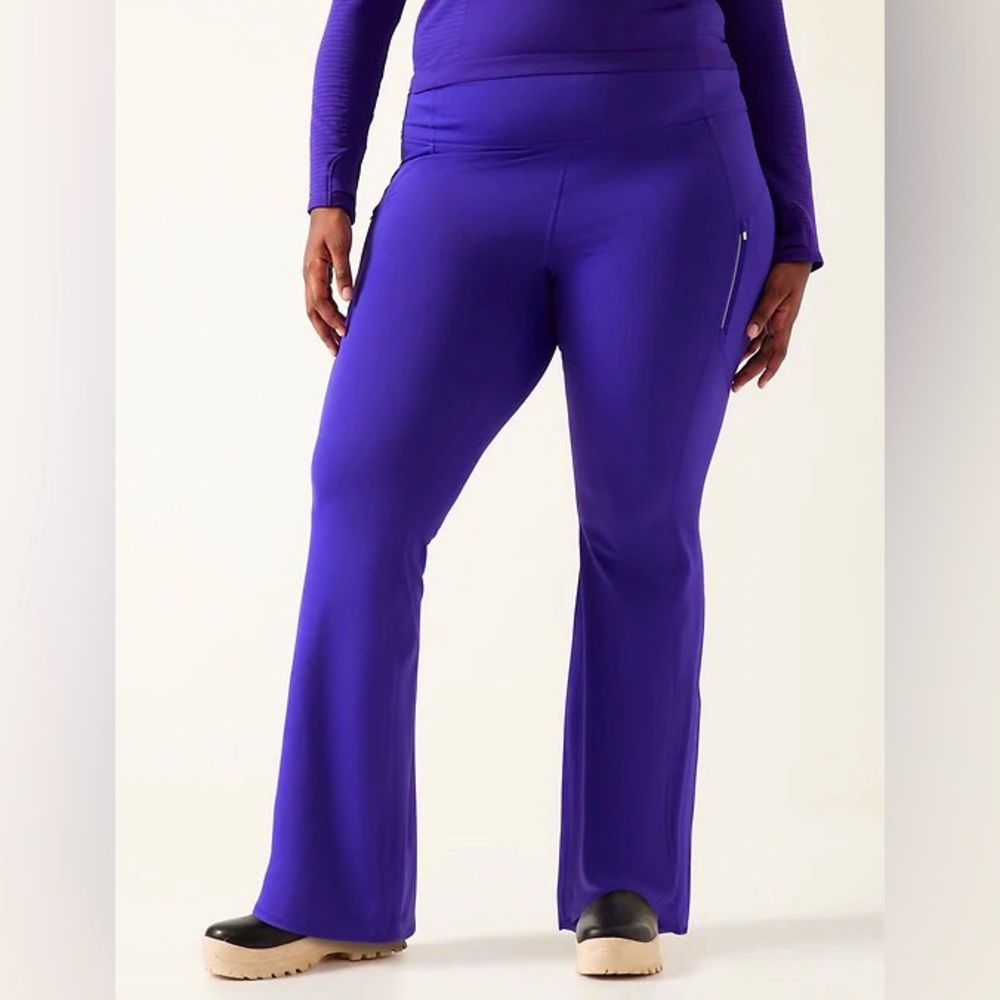 Athleta ⭐️ Rainier Bootcut Pant 1x Blue Winter Active Ski ✨New with Tags✨ XL